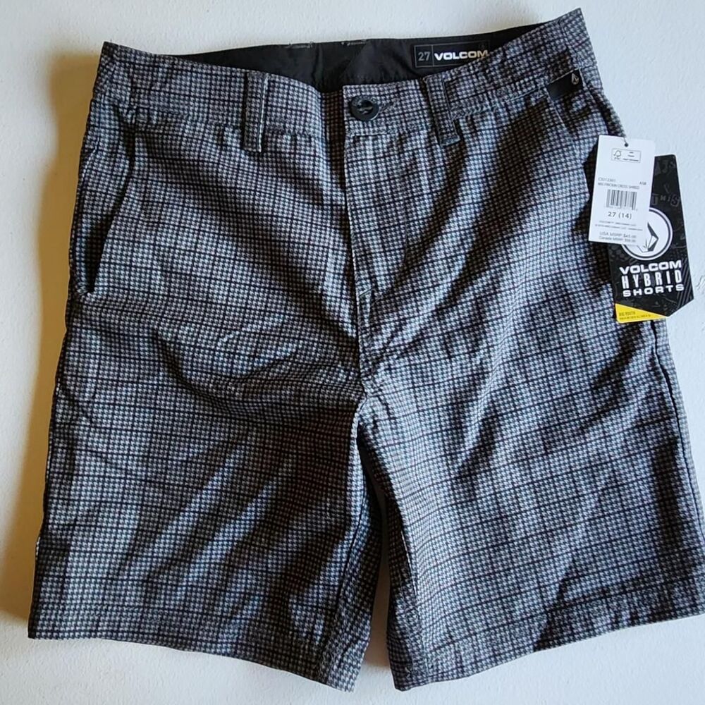 Volcom Men's Black and Grey Shorts